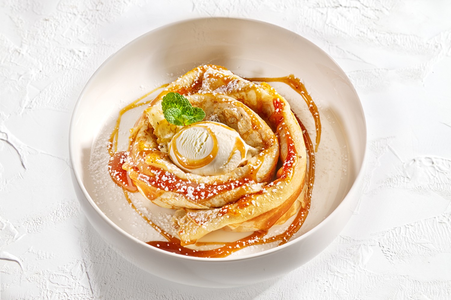 Криспелле ал карамелло салато э банана Криспелле ал карамелло салато э банана